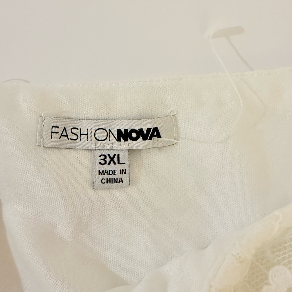 Fashion nova wedding dress - Picture 8 of 12